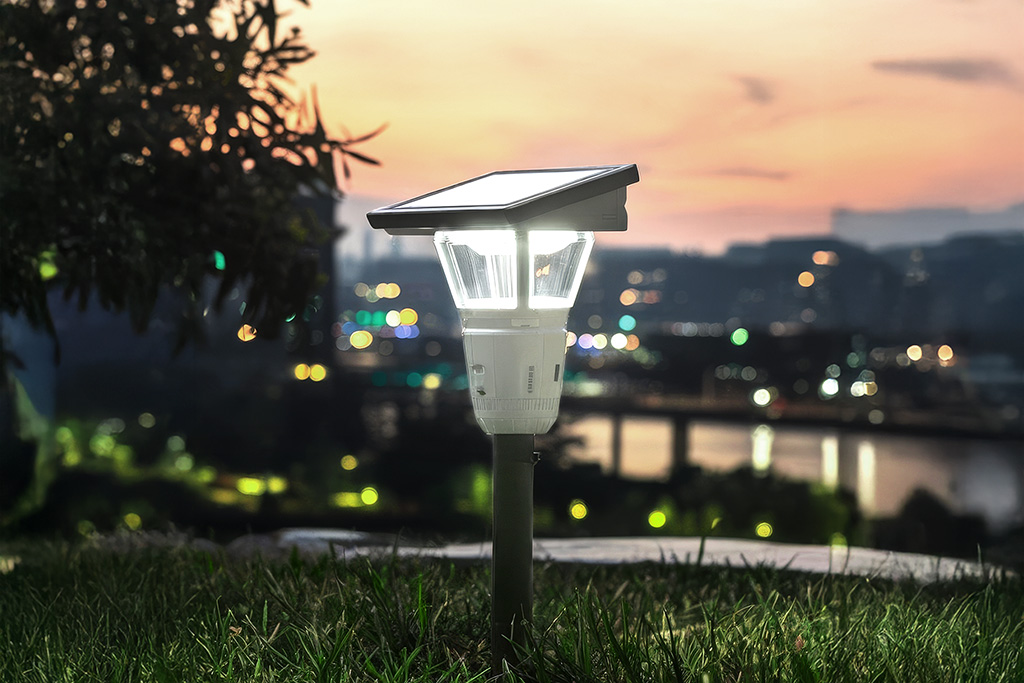 โคมไฟสนามโซล่าเซลล์ Winner Light